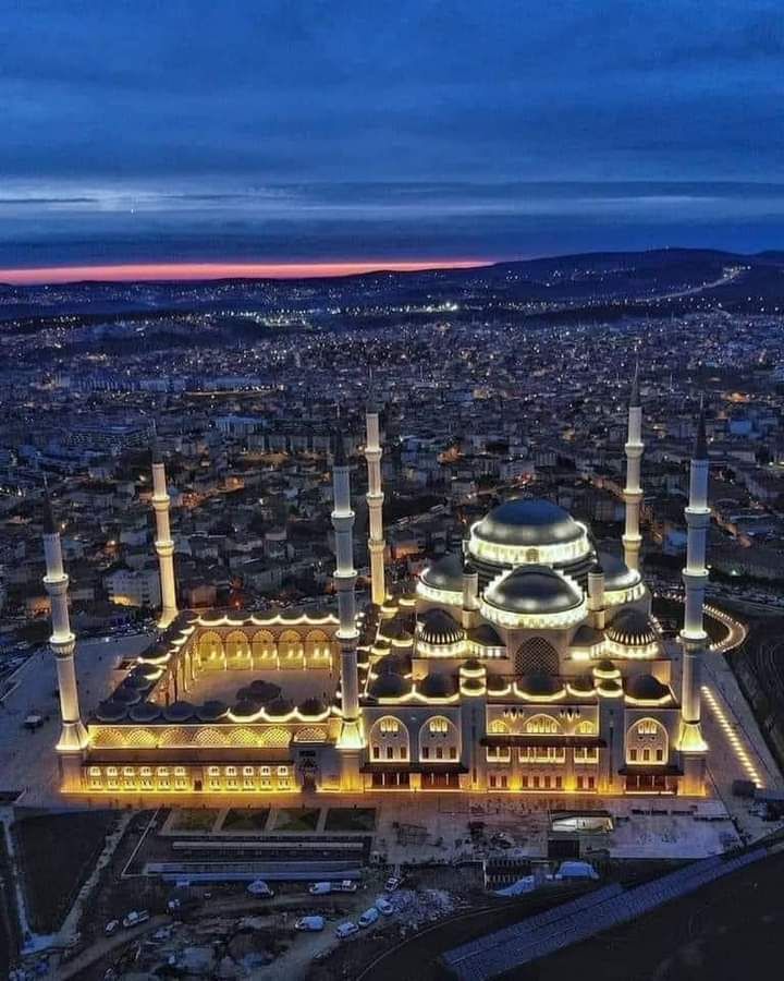 Ghana builds the Largest Mosque in West Africa