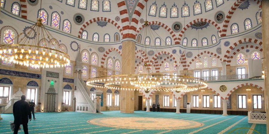 Accra_Ghana-mosque-e1626562626697