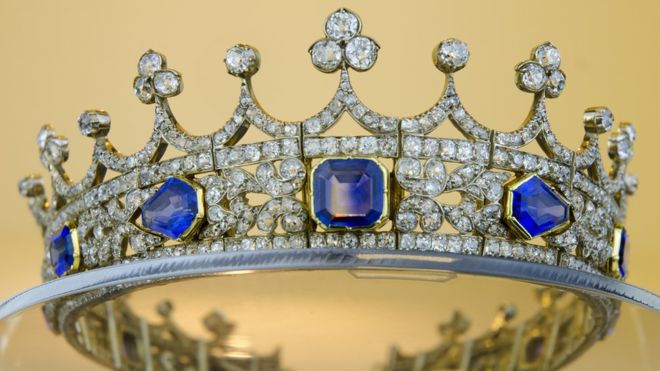 Export ban placed on Queen Victoria's Â£5M wedding coronet