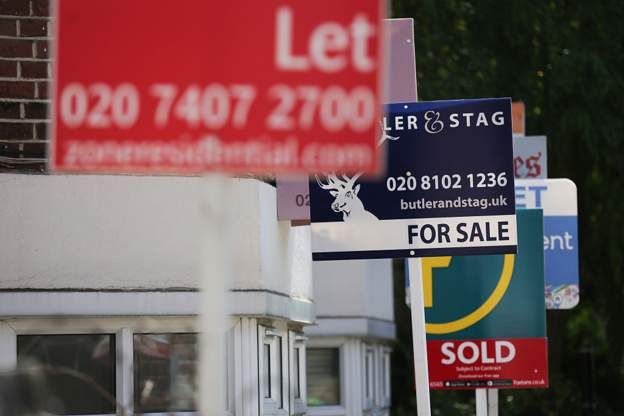 UK house price growth subdued in March