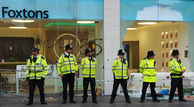 Foxtons  shareholders revolt amid huge loans on Government Coronavirus support
