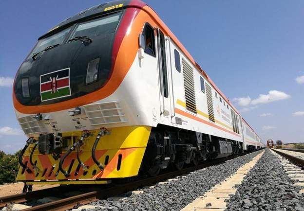  Museveni 'pushes for closer links with Kenya with rail links