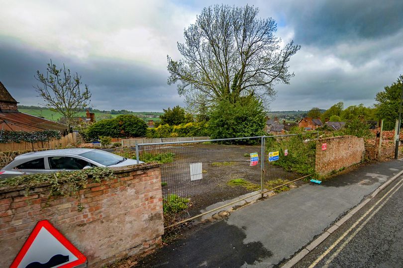 Tall homes to be built on derelict site overlooking Derbyshire town