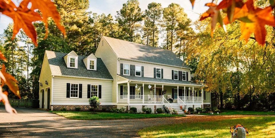 ‘More sellers are cutting their list price.’ Here’s exactly what economists and analysts think will happen to home prices in the next few months