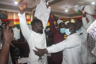 More MMDCE nominees endorsed amid funfair