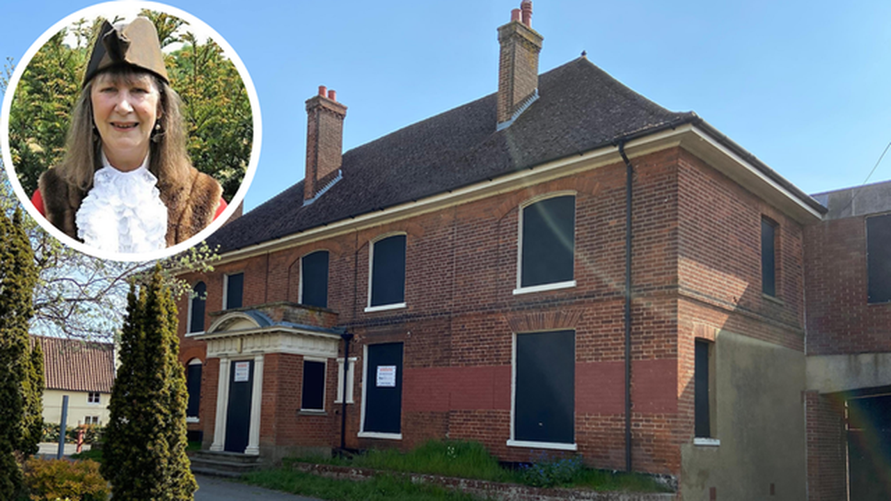 Row brewing between councils over Melton Hill 'cheese wedge' site