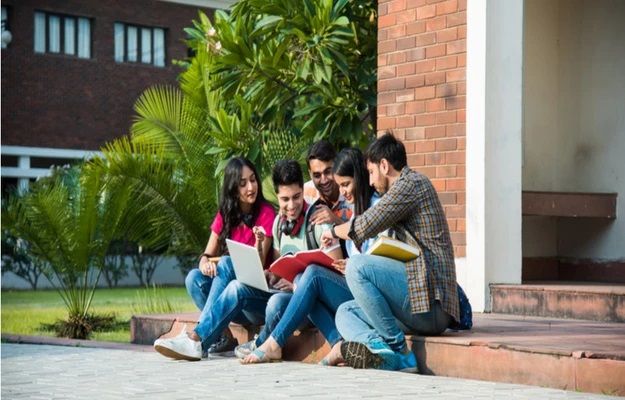 Centre To Set Up 157 New Medical Colleges But Facing Land Availability Issues In Some States: Minister