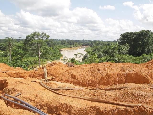 GHANA GOV. IS TO USE $3BN ESTIMATED TO RECLAIM ILLEGAL LANDS WHILES BURNING EXCAVATORS