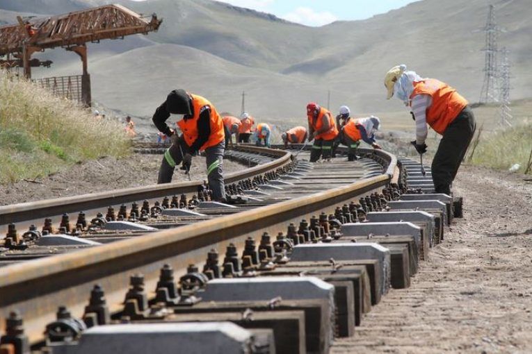 West Africa, 1100 kilometer railway connectivity project on track - Peter Amewu